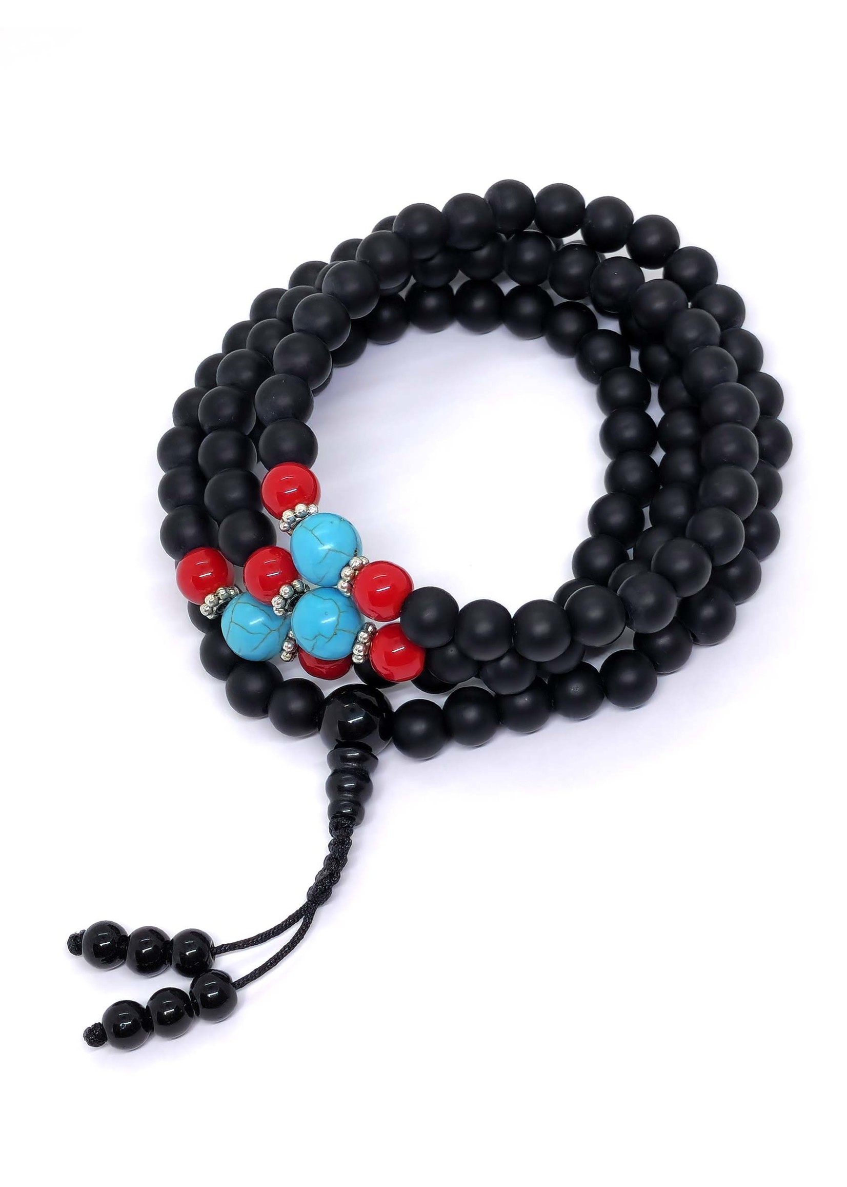 Mala de perles de prière tibétaines en onyx mat avec entretoises en corail et turquoise