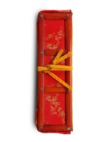 Dharma-Buchhülle aus Brokat mit Bambusrahmen, rot