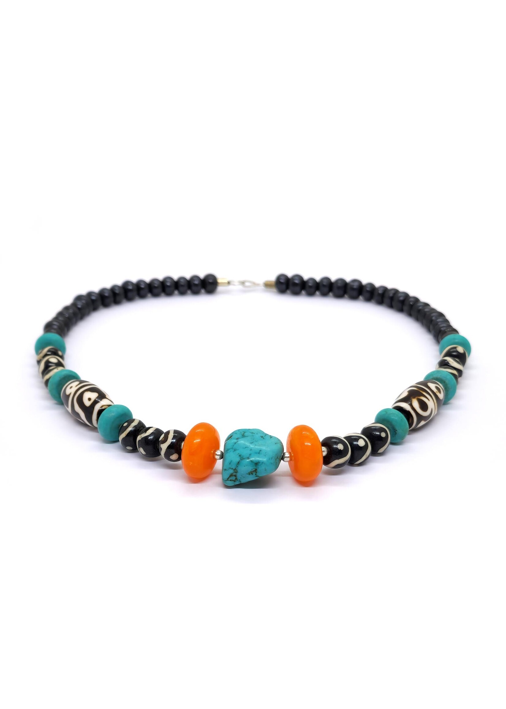 Collier de perles Dzi avec turquoise