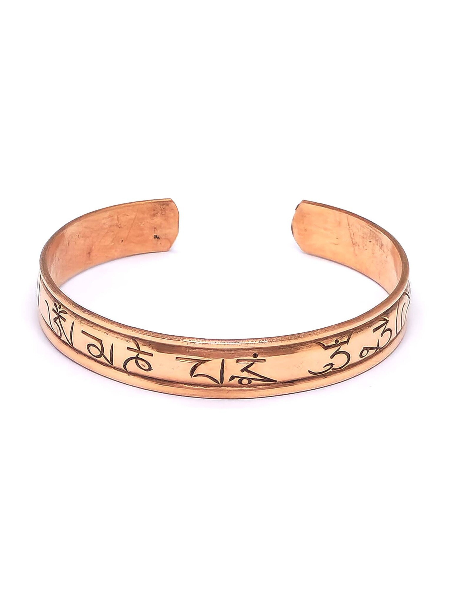 Tibetan Copper Bangle with Mantra 9mm tibet markets.ch