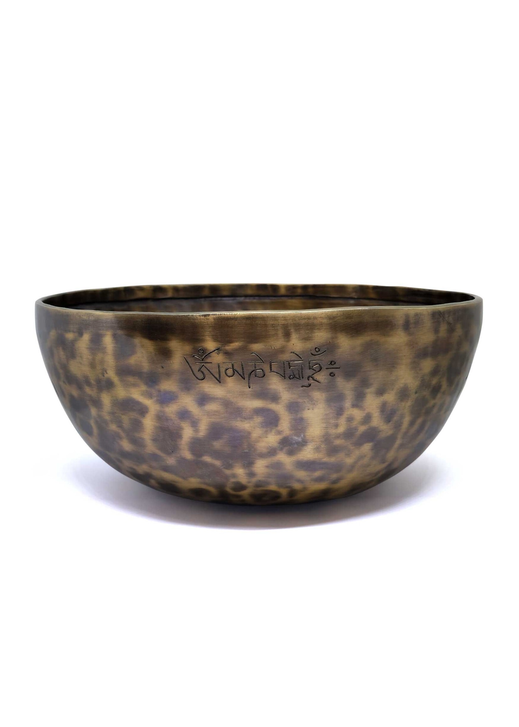 Tibetan Singing Bowl - Full Moon, 4-Piece-Set, Ø 26cm, 1.9kg