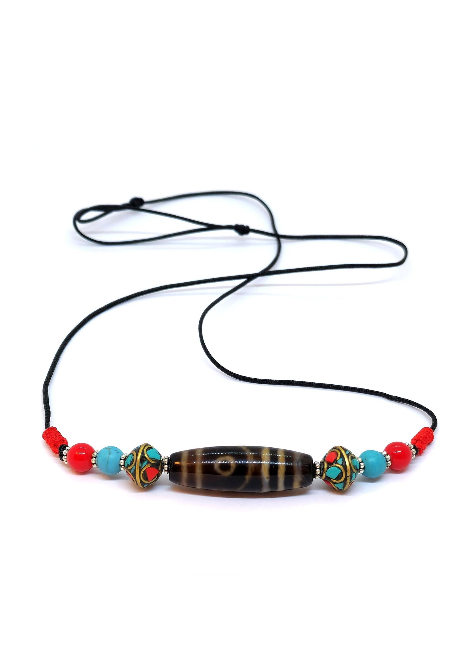 Collana con ciondolo Dzi tibetano a 2 occhi con turchese e corallo rosso