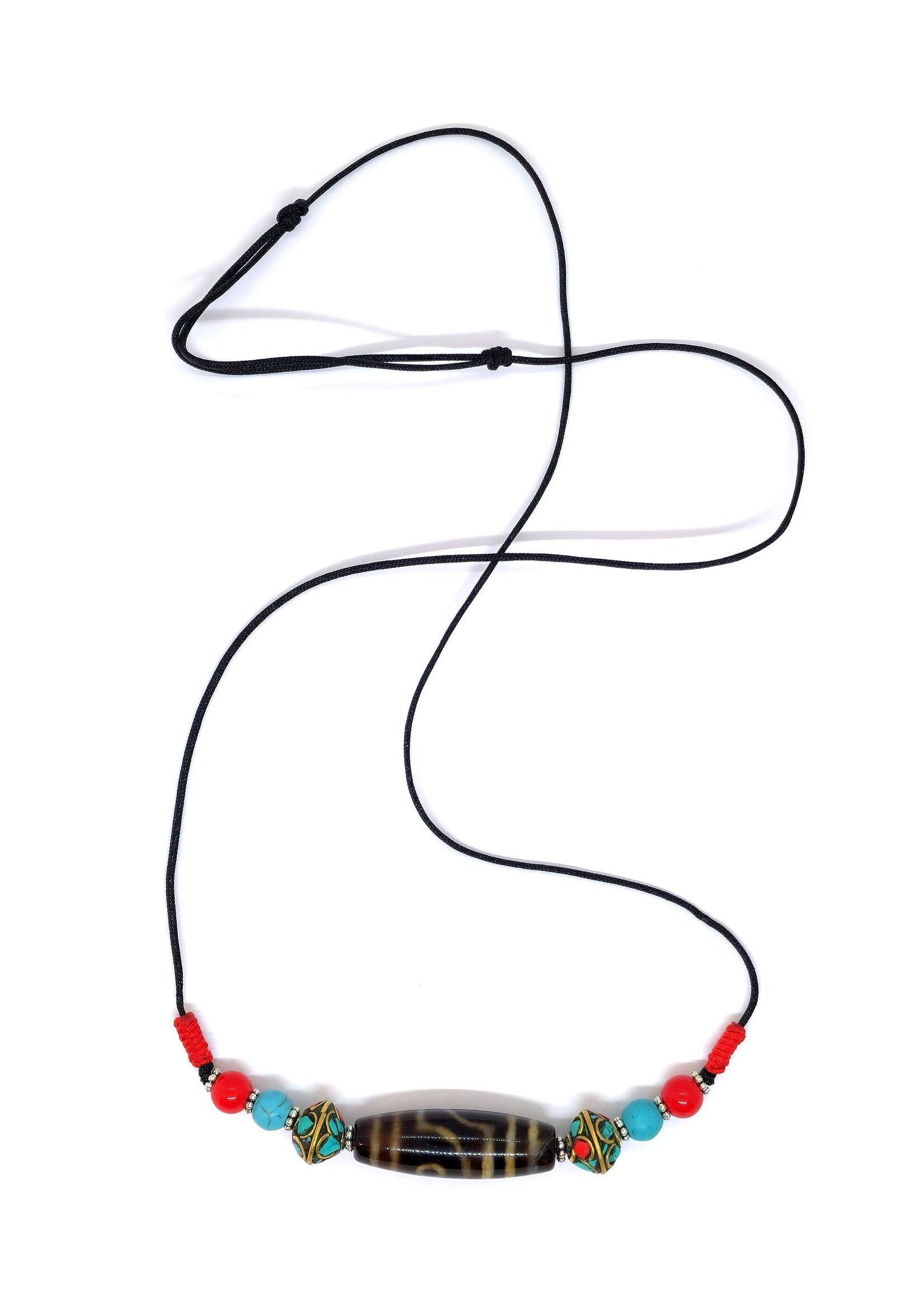 Collana con ciondolo Dzi tibetano a 2 occhi con turchese e corallo rosso