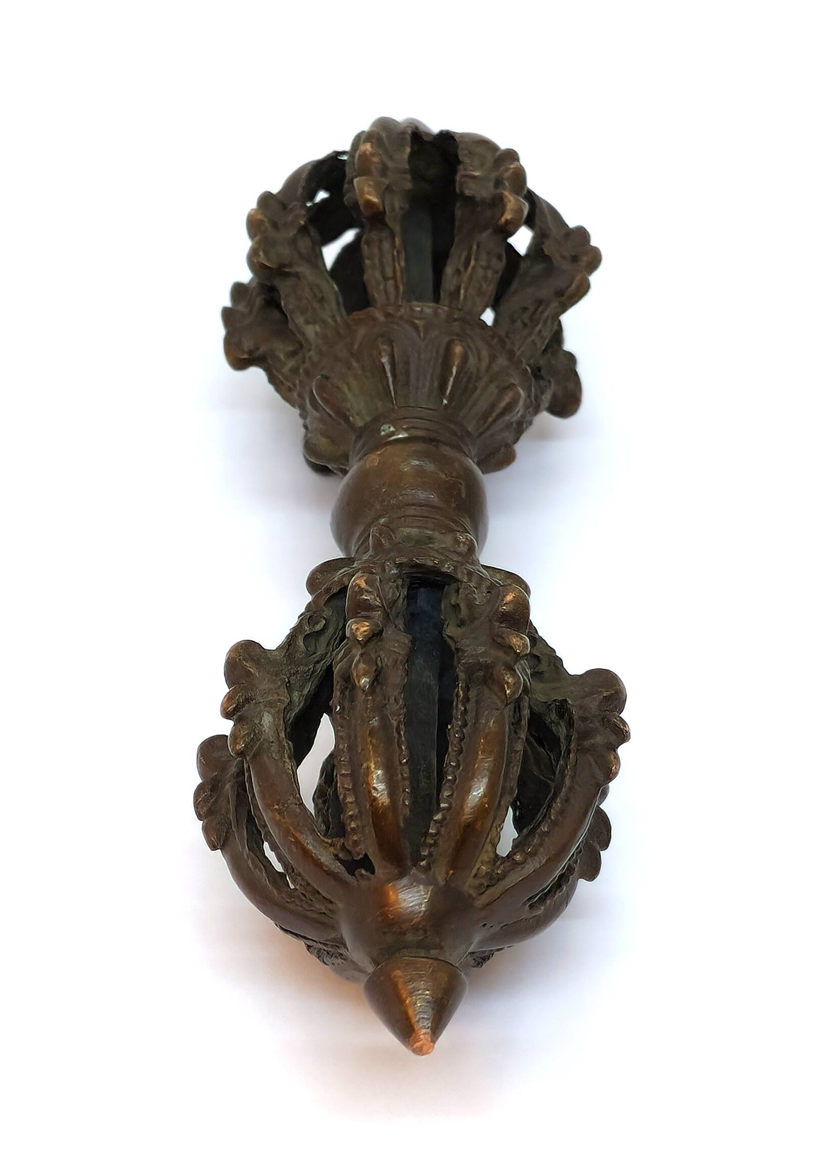 Tibetischer Dorje Vajra mit neun Speichen - Symbol für Kraft und Schutz, 14.5 cm