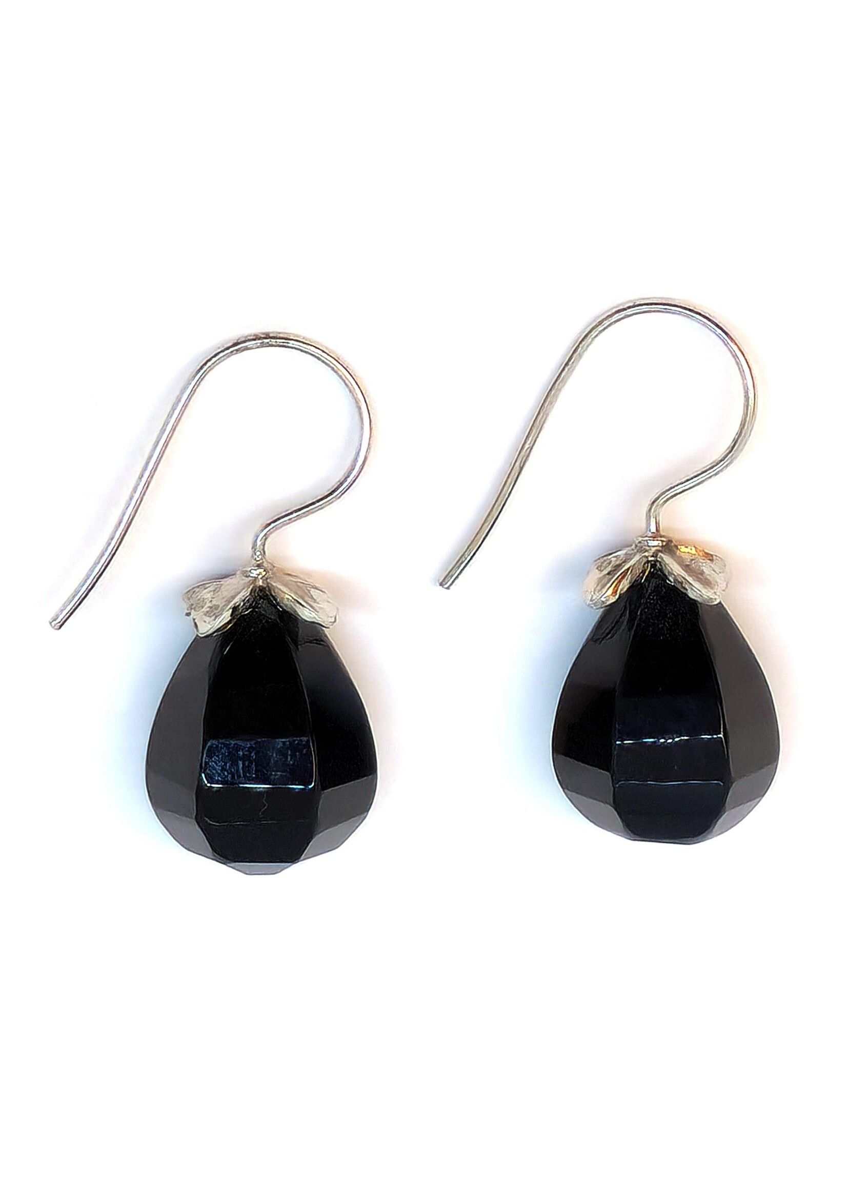 Onyx Ohrhänger mit Blume aus rhodiniertem 925 Silber