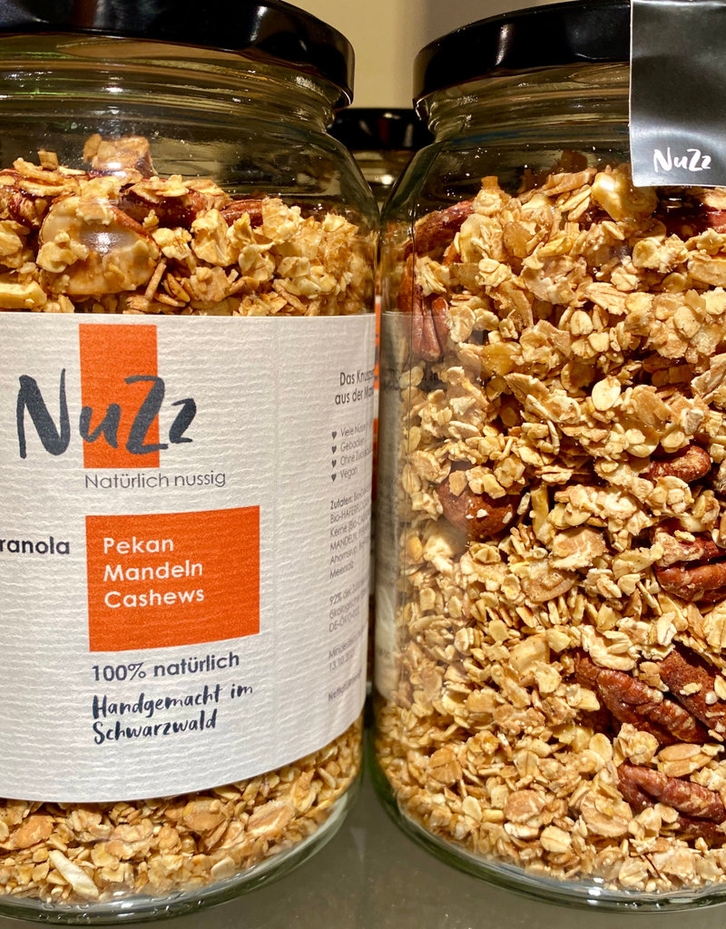 NuZz Handmade Granola with lots of nuts