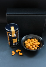 NuZz Gift box with organic cashews and a black bowl