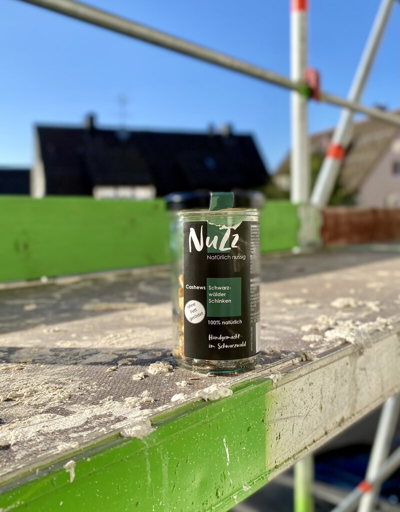 NuZz Cashews with Black Forest Ham - Copy