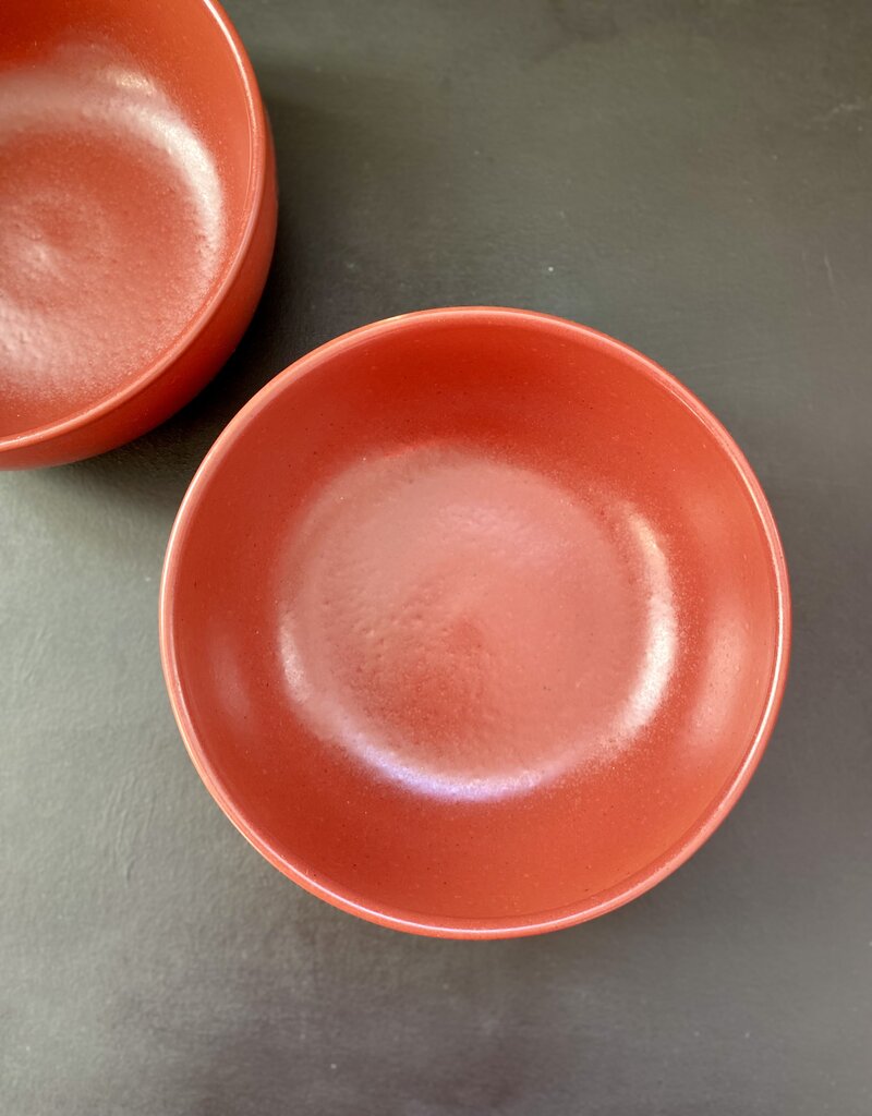 NuZz Two Granolas with two ceral bowls