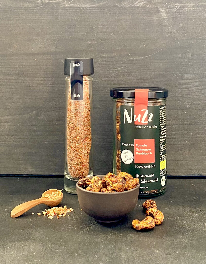 Cashews Tomato - Black Garlic and Mediterranean  Spice mix