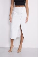 BY ELLE ET MOI DENIM ROK MET SPLIT EN KNOPSLUITING
