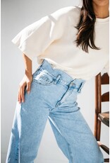 BY ELLE ET MOI JEANS MET GEBOGEN DETAILRAND