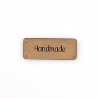 Leren label 'Handmade' 20x50mm - 3 stuks Marlaine Leren label 'Handmade' 20x50mm - 3 stuks
