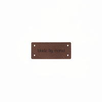 Leren Label 'Made by mama' 15x35mm - 3 stuks Marlaine Leren Label 'Made by mama' 15x35mm - 3 stuks
