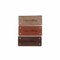 Leren Label 'I love knitting' 15x35mm - 3 stuks Marlaine Leren Label 'I love knitting' 15x35mm - 3 stuks