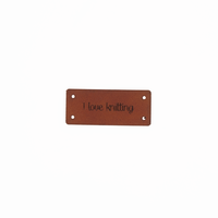 Leren Label 'I love knitting' 15x35mm - 3 stuks Marlaine Leren Label 'I love knitting' 15x35mm - 3 stuks