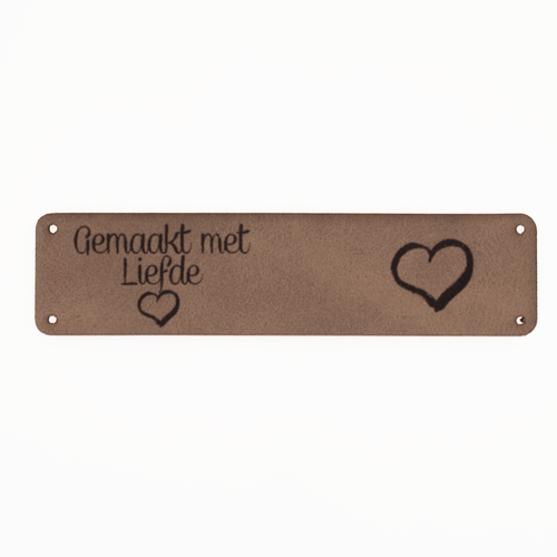 Leren label 'Gemaakt met liefde' 20x80mm - 2 stuks Marlaine Leren label 'Gemaakt met liefde' 20x80mm - 2 stuks