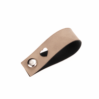 Leren Vouw Label 'Hartje' uitgestanst 2x12cm Marlaine Leren Vouw Label 'Hartje' uitgestanst 2x12cm