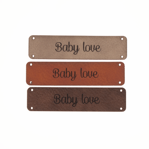 Marlaine Leren label 'Baby love' 15x60mm - 2 stuks Leren label 'Baby love' 15x60mm - 2 stuks