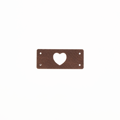 Leren Label 'Hartje' uitgestanst 15x35mm - 3 stuks Marlaine Leren Label 'Hartje' uitgestanst 15x35mm - 3 stuks