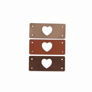 Leren Label 'Hartje' uitgestanst 15x35mm - 3 stuks