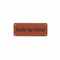 Leren label 'Made by mama' 20x50mm - 3 stuks Marlaine Leren label 'Made by mama' 20x50mm - 3 stuks
