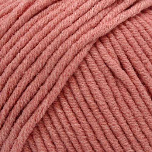 Yarn and Colors Fabulous 47 Old pink Yarn and Colors Yarn and Colors Fabulous 47 Old pink