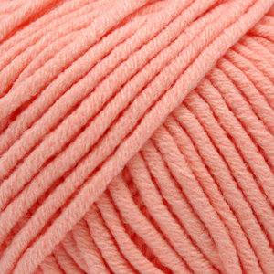 Yarn and Colors Fabulous 46 Pastel pink