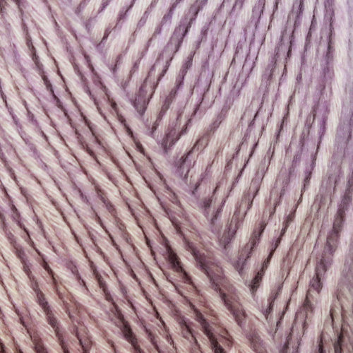 Yarn and Colors Charming 52 Orchid Yarn and Colors Yarn and Colors Charming 52 Orchid