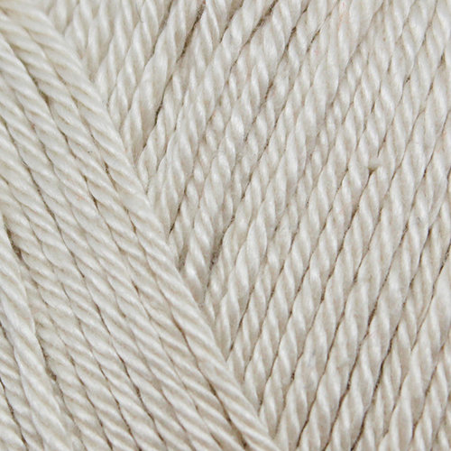 Yarn and Colors Yarn and Colors Must-have mini 03 Ecru