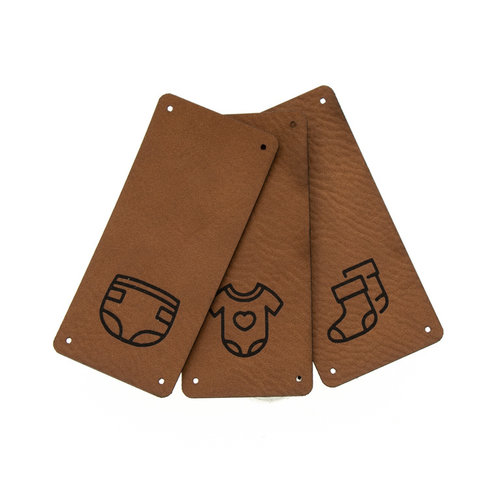 Leren Vouw Label 'Baby Kleding' 30x65mm set van 3 stuks Marlaine Leren Vouw Label 'Baby Kleding' 30x65mm set van 3 stuks