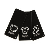 Leren Vouw Label 'Baby Kleding' Eigen tekst NAAM set van 3 stuks Marlaine Leren Vouw Label 'Baby Kleding' Eigen tekst NAAM set van 3 stuks