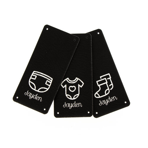 Leren Vouw Label 'Baby Kleding' Eigen tekst NAAM set van 3 stuks Marlaine Leren Vouw Label 'Baby Kleding' Eigen tekst NAAM set van 3 stuks