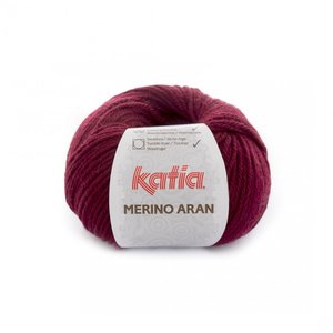 Merino Aran nr.23 Kleur: Donker Wijnrood