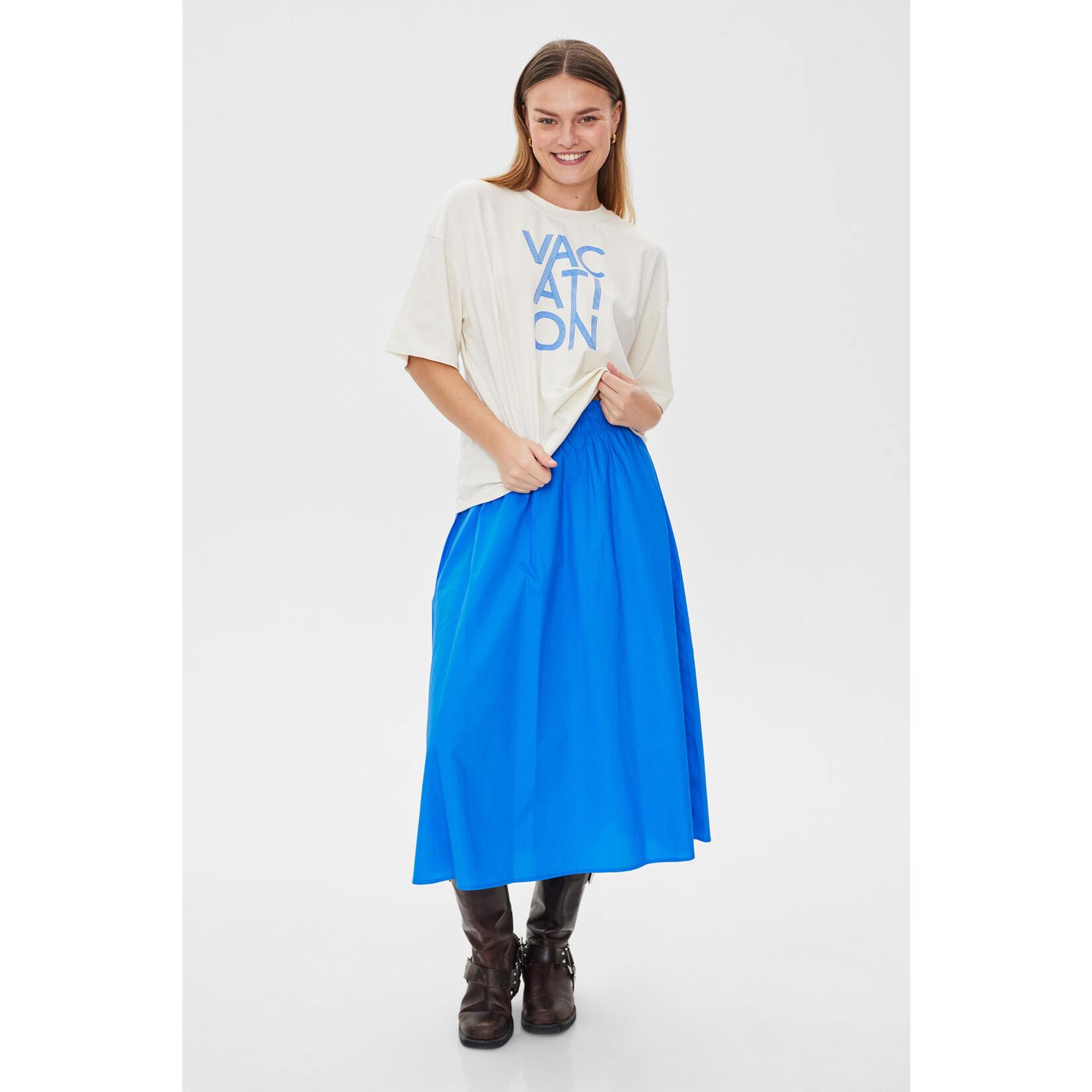 Free/quent Toffe rok, midi lengte, fris blauw.