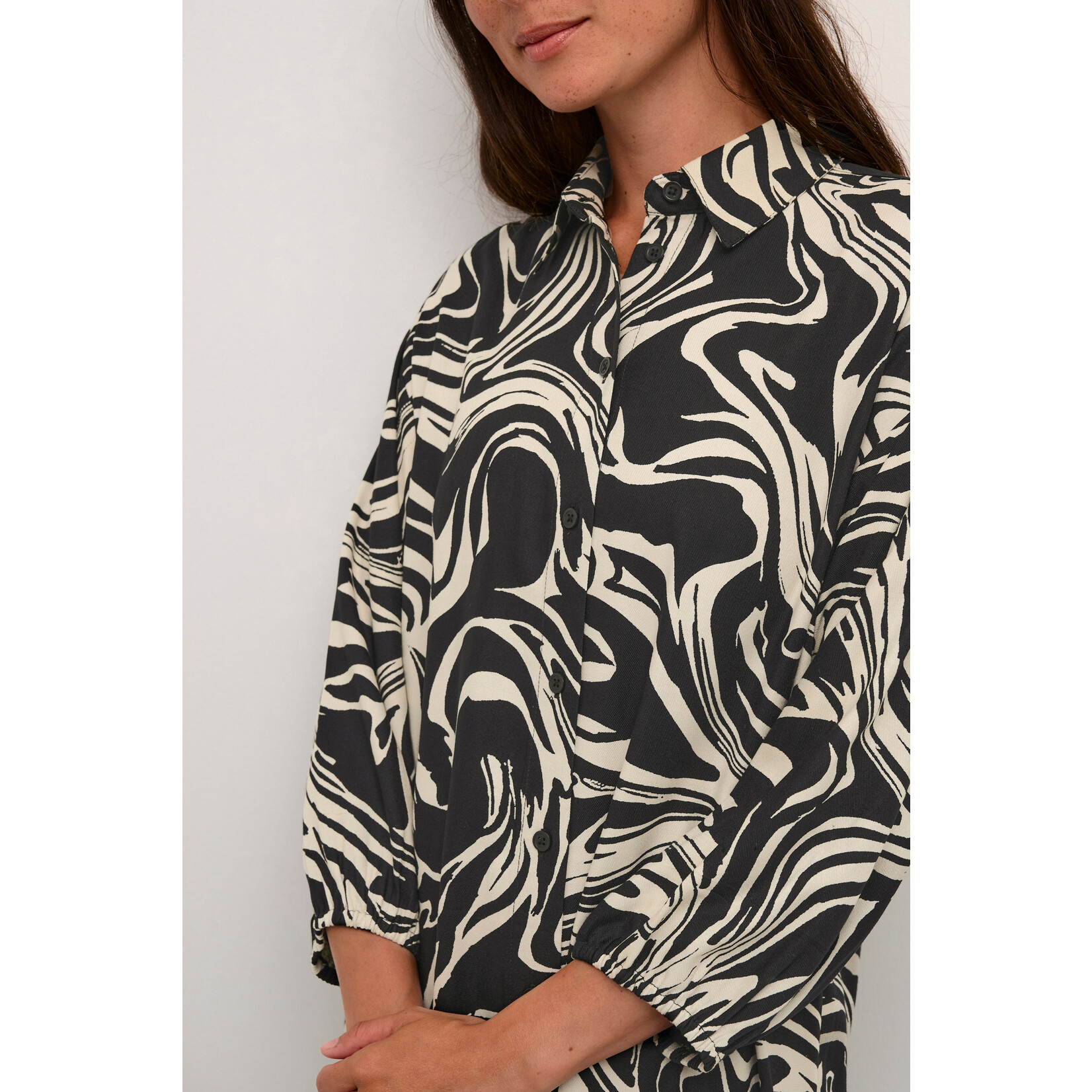 Kaffe Clothing Hemdkleed, zwart wit, in leuke print, valt losjes