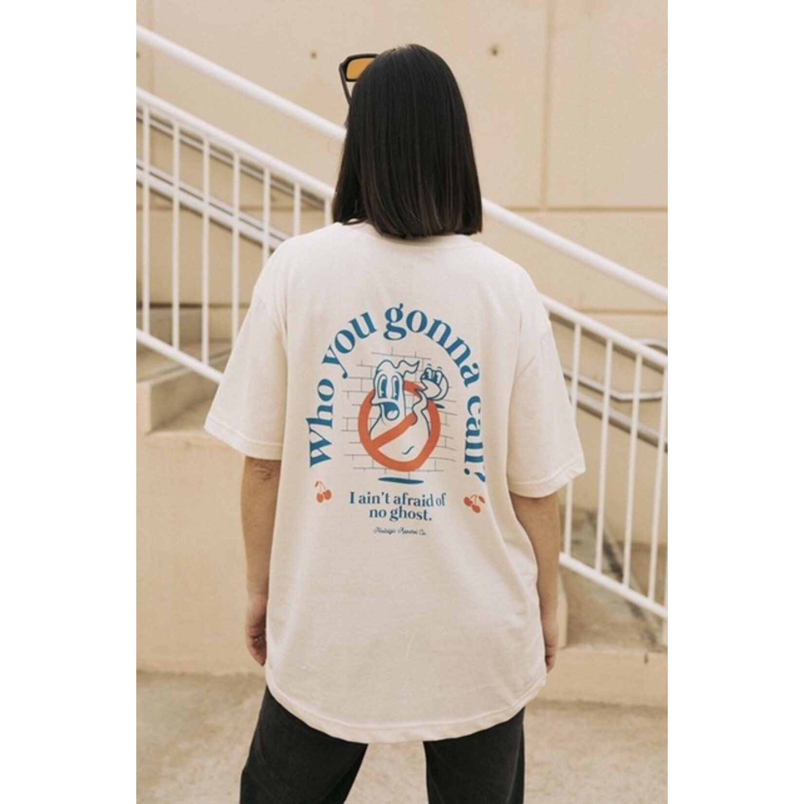 Nostalgic Apparel Who you gonna call?! Tshirt met spook - nostalgisch