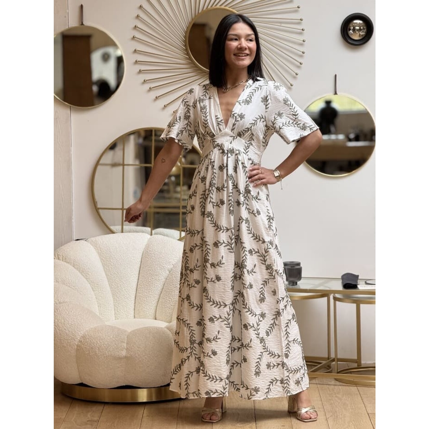 IKOONE & BIANKA Boho dress - wit, met geborduurde details, leuke vhals