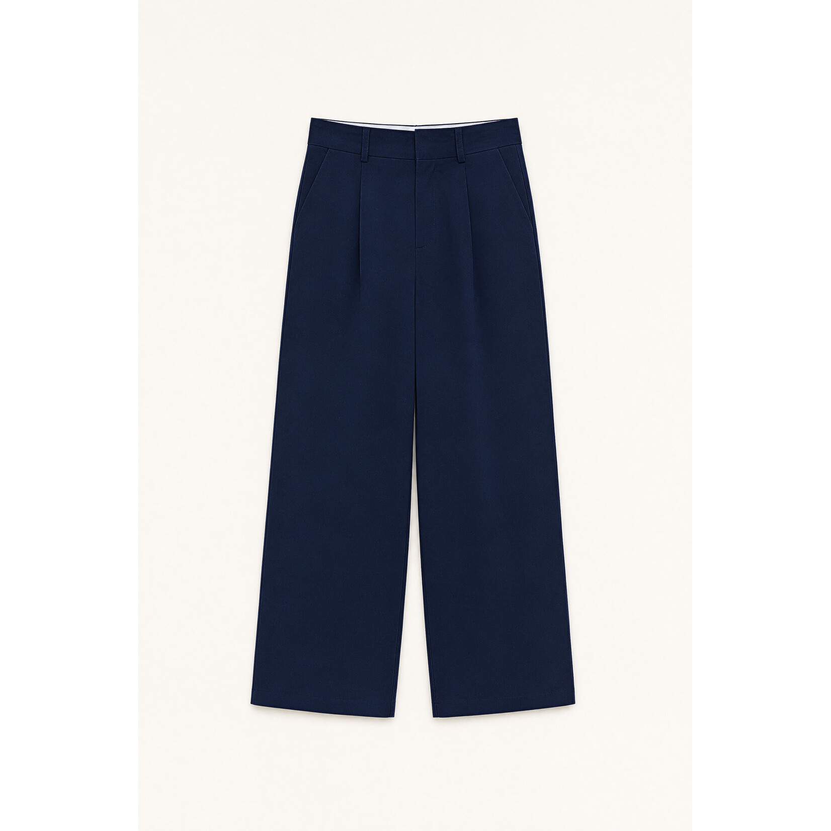 Leuke broek, straight model - in 3 kleuren -katoen, met lichte plooien