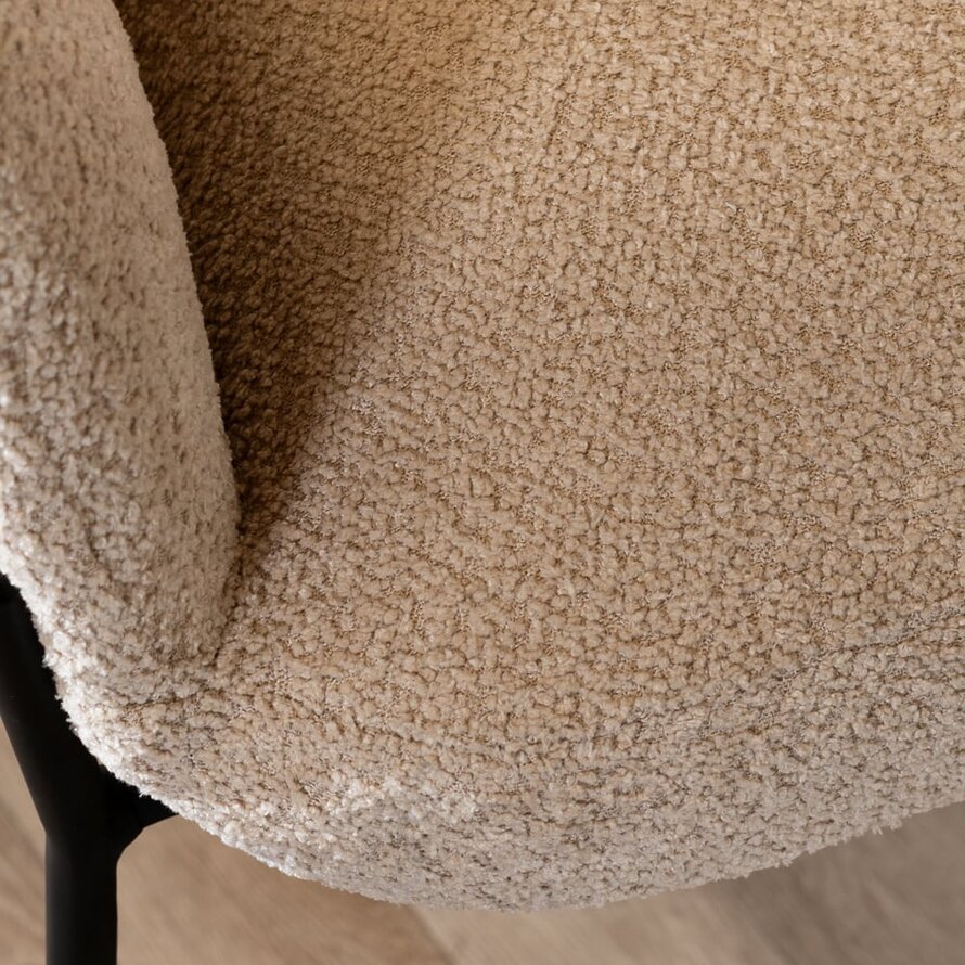 Stoel Mary beige bouclé