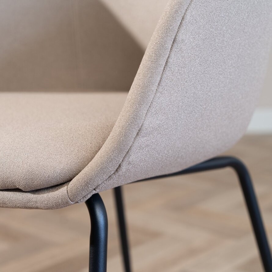 Stoel Ole taupe gerecycled polyester