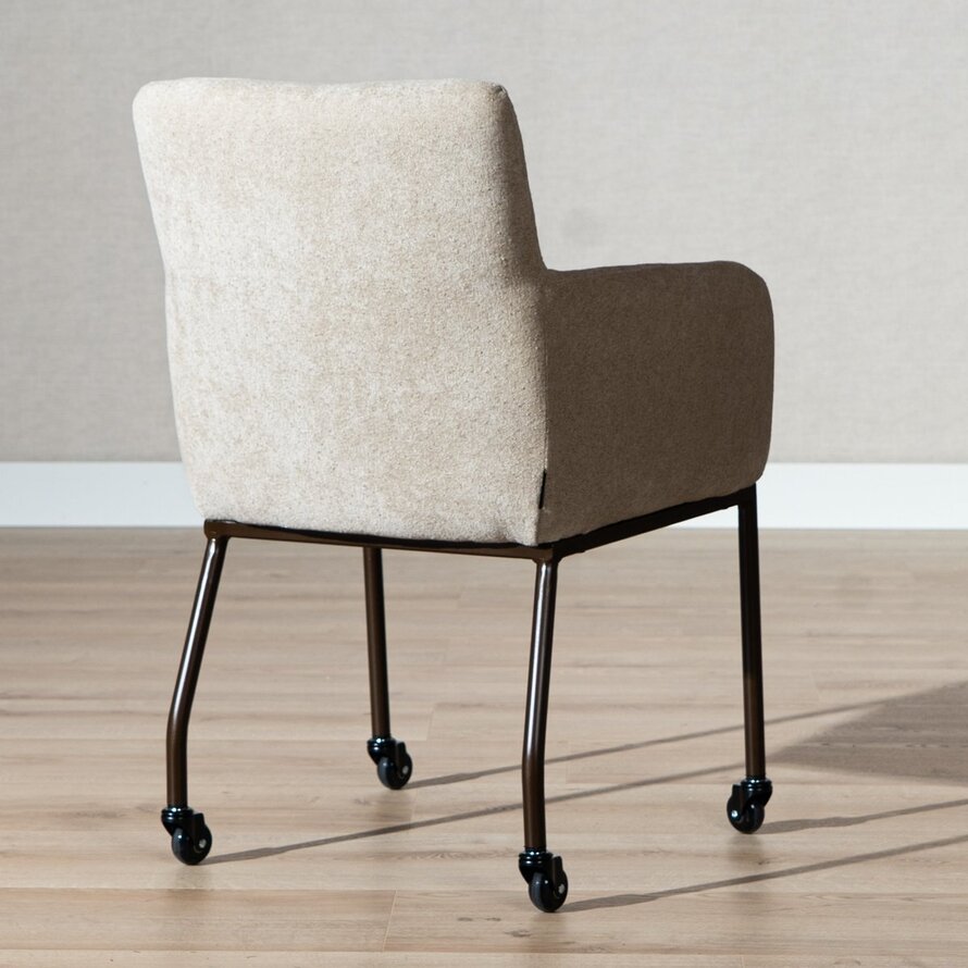 Stoel op wieltjes Finn polyester stof beige