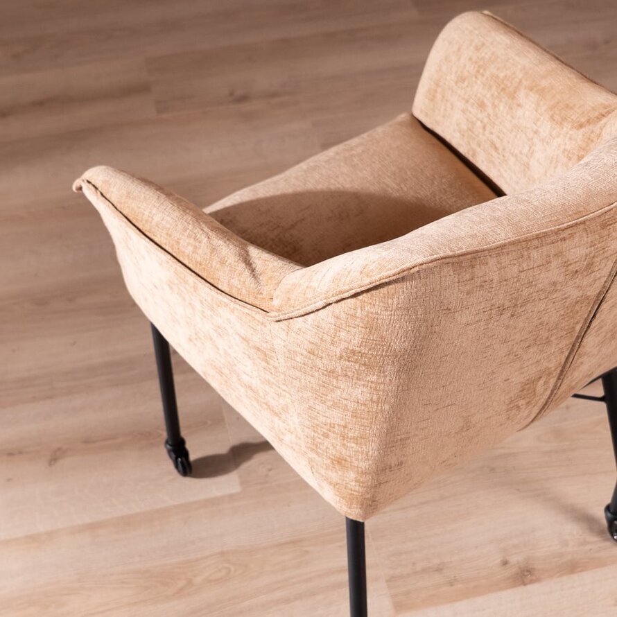 Stoel met wieltjes Enzo chenille peach