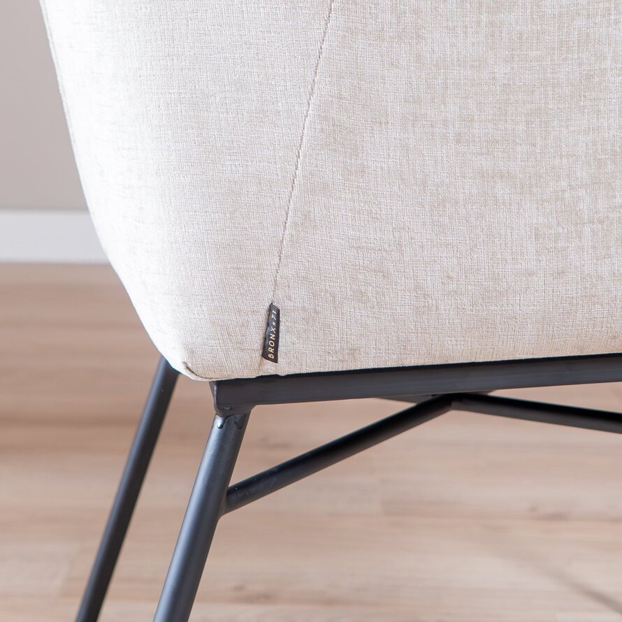 Stoel Nubo chenille sand