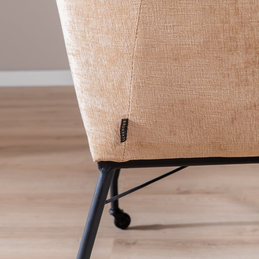 Stoel met wieltjes Enzo chenille peach