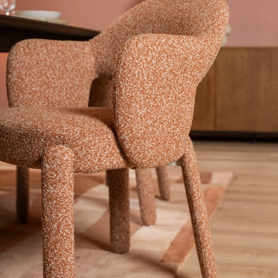 Stoel June bouclé terracotta