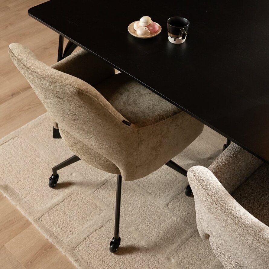 Stoel met wieltjes Mexx velvet taupe