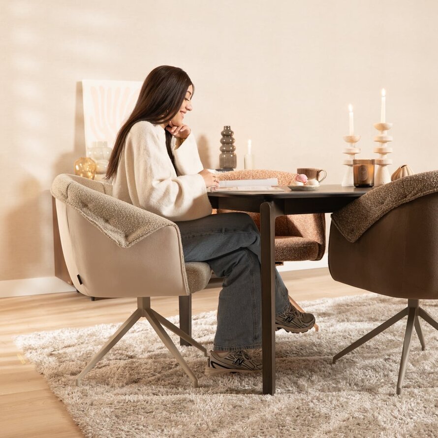 Stoel Riley draaibaar bouclé taupe