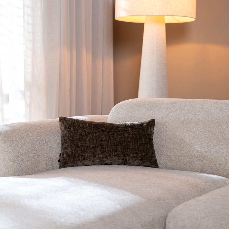 Sierkussen Evi chenille mocha 25 x 45