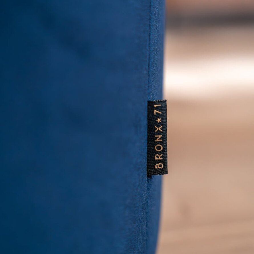 Poef/hocker Anna donkerblauw velvet